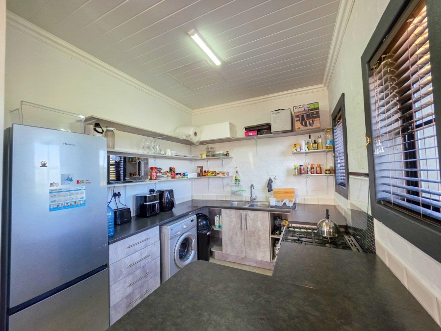 2 Bedroom Property for Sale in Stilbaai Western Cape